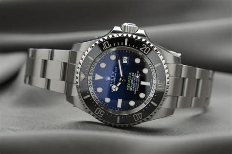 when did rolex introduce ceramic bezel